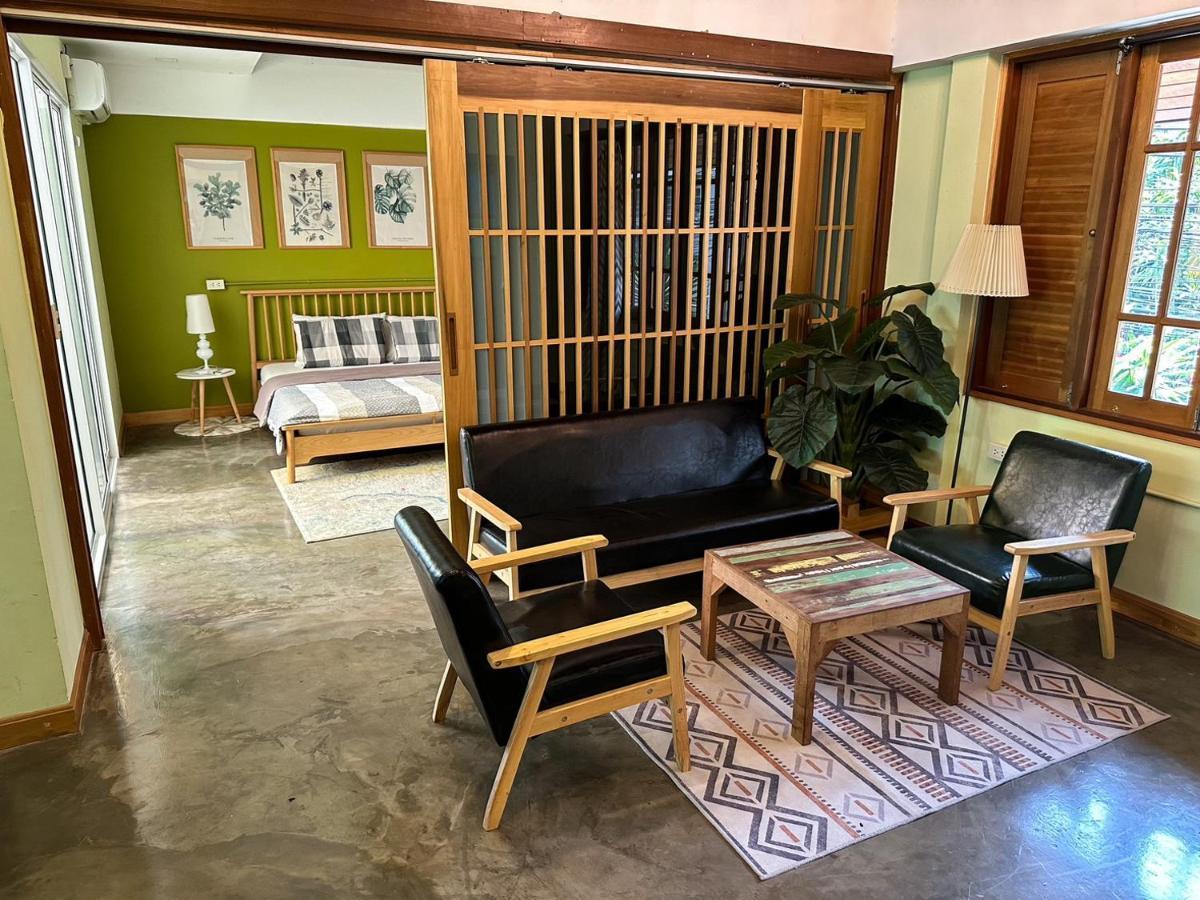 T-House Bkk 2Floors Near Bts With Swimming Pool And Free Wifi Hotel Bangkok Exterior photo