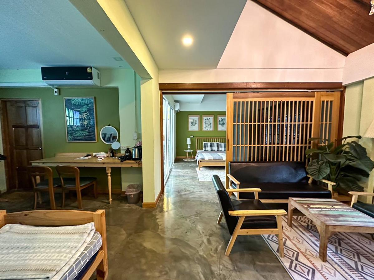 T-House Bkk 2Floors Near Bts With Swimming Pool And Free Wifi Hotel Bangkok Exterior photo