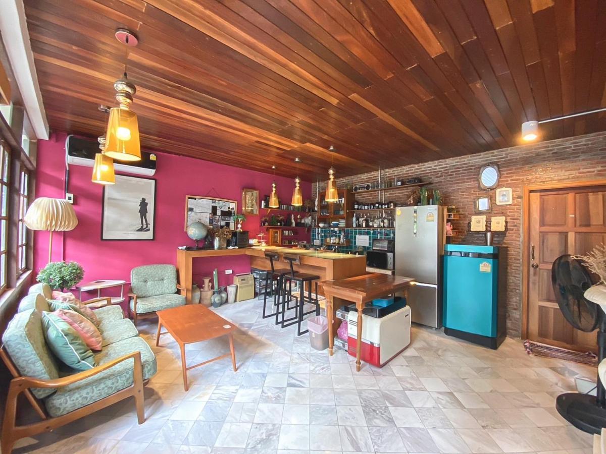T-House Bkk 2Floors Near Bts With Swimming Pool And Free Wifi Hotel Bangkok Exterior photo
