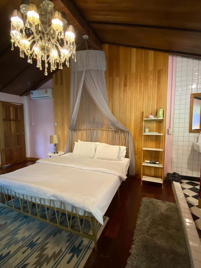 T-House Bkk 2Floors Near Bts With Swimming Pool And Free Wifi Hotel Bangkok Exterior photo