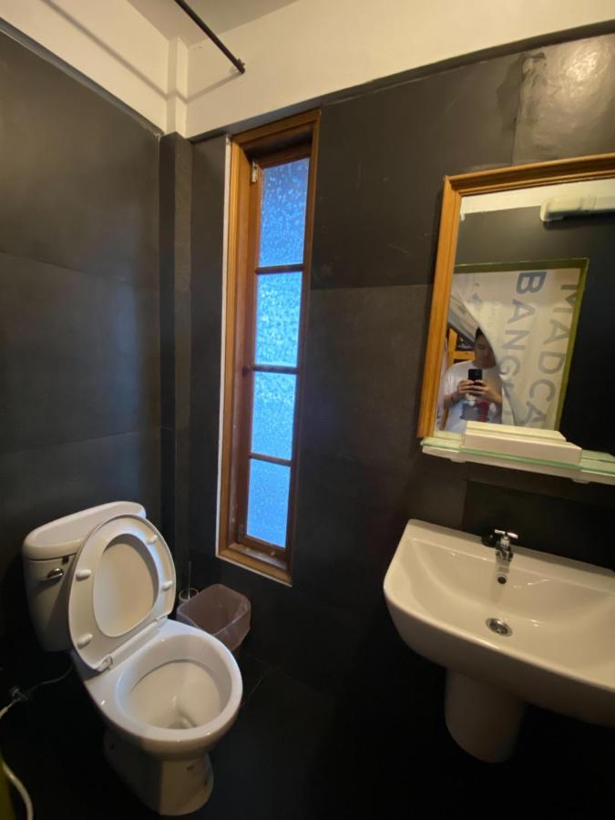 T-House Bkk 2Floors Near Bts With Swimming Pool And Free Wifi Hotel Bangkok Exterior photo